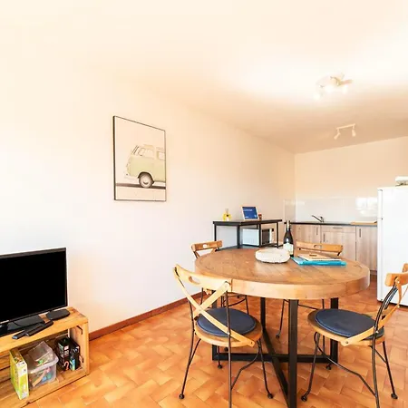 Vue Appartement: Proche Avec Balcon Et Wi-fi * Port-la-Nouvelle